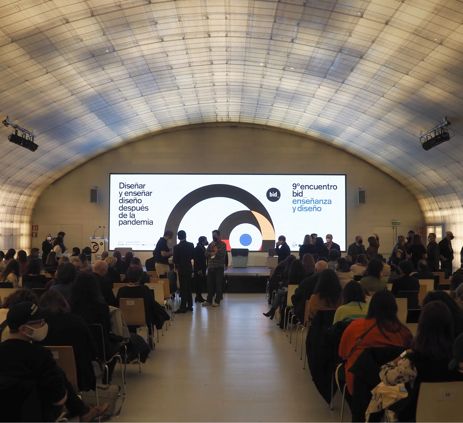 Conference talk "Diseñar y enseñar diseño después de la pandemia", presented during the "9º Encuentro Bienal Iberoamericana de Diseño - Enseñanza y Diseño" congress.